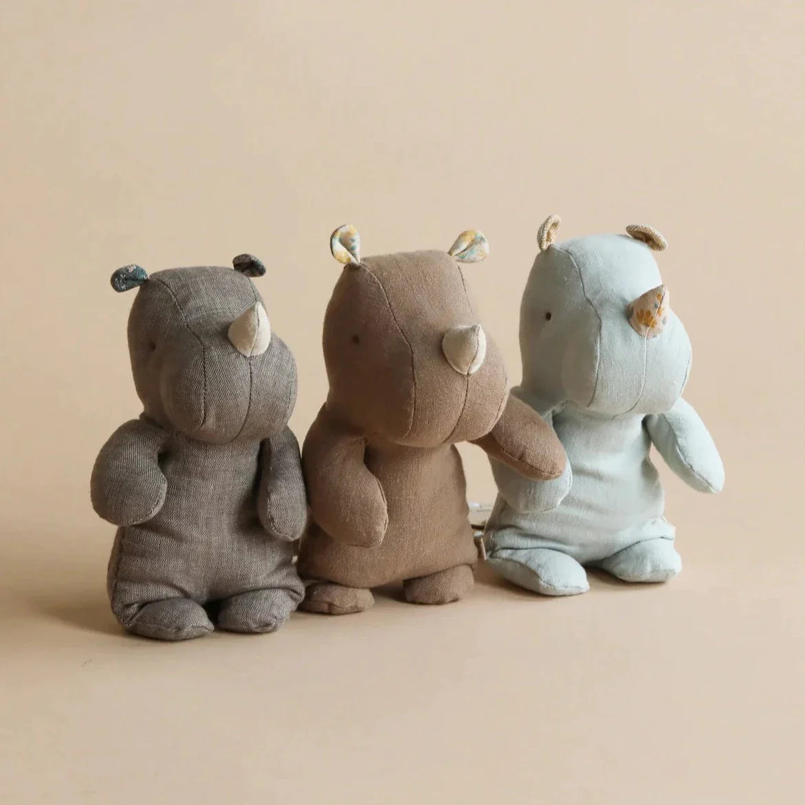 Safari Friends - Rhino Pequeno Chocolate