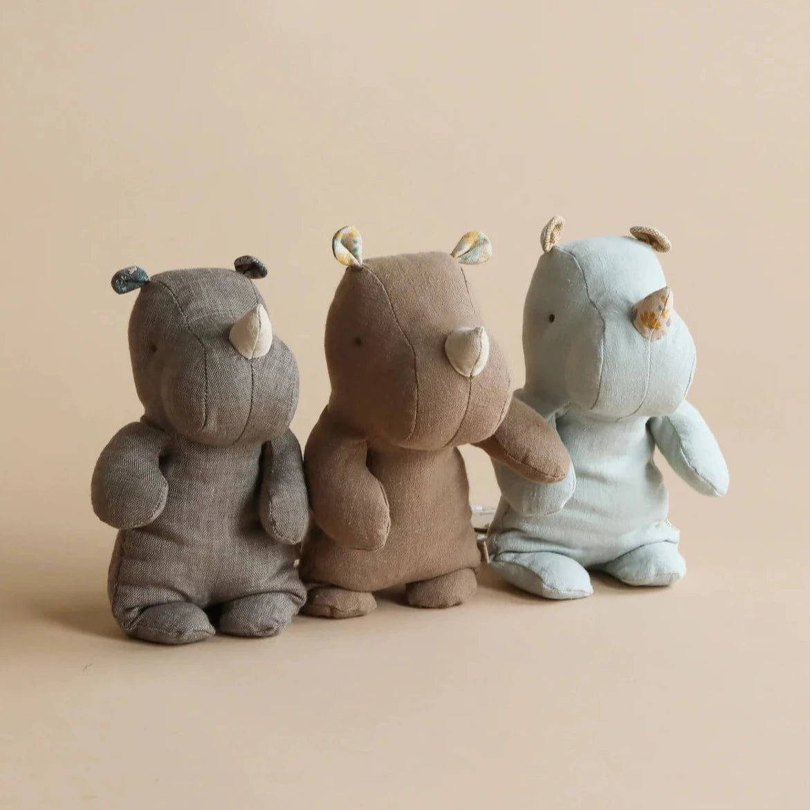 Safari Friends - Rhino Pequeno Cinza