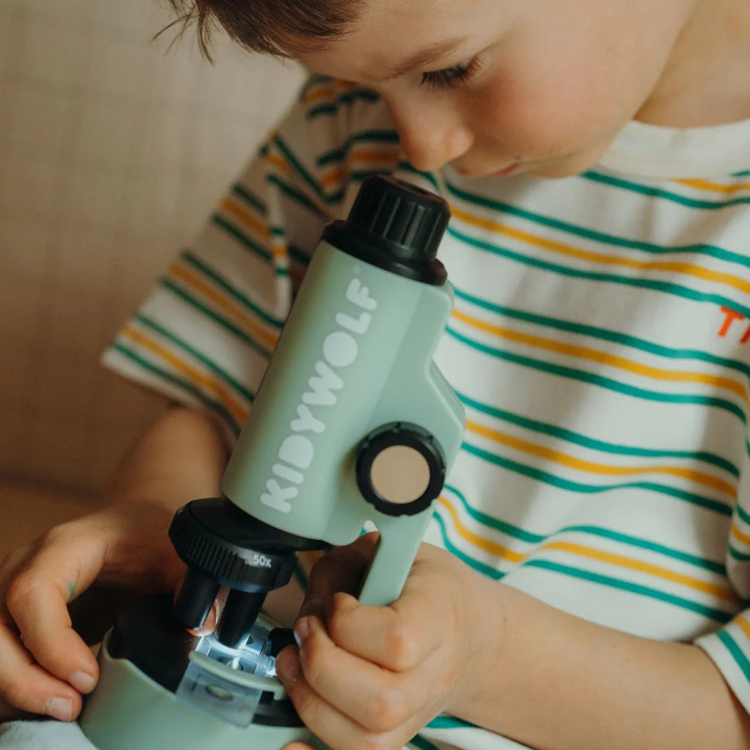Microscópio Portátil para Jovens Exploradores da kidywolf