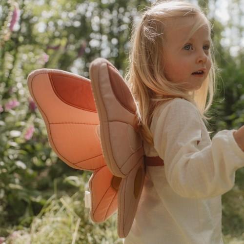 Asas de Fada e Varinha Mágica Rosa Fairy Garden Little Dutch, vista lateral | little-dutch-asas-fada-varinha-fairy-garden-lollakids