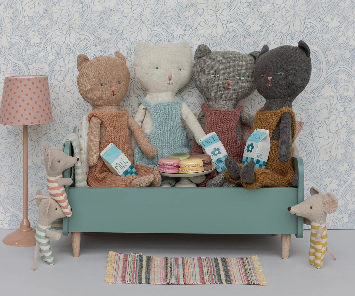Pormenor dos Trigémeos Ratinhos Bebé da Maileg | maileg-trigemeos-ratinhos-lollakids