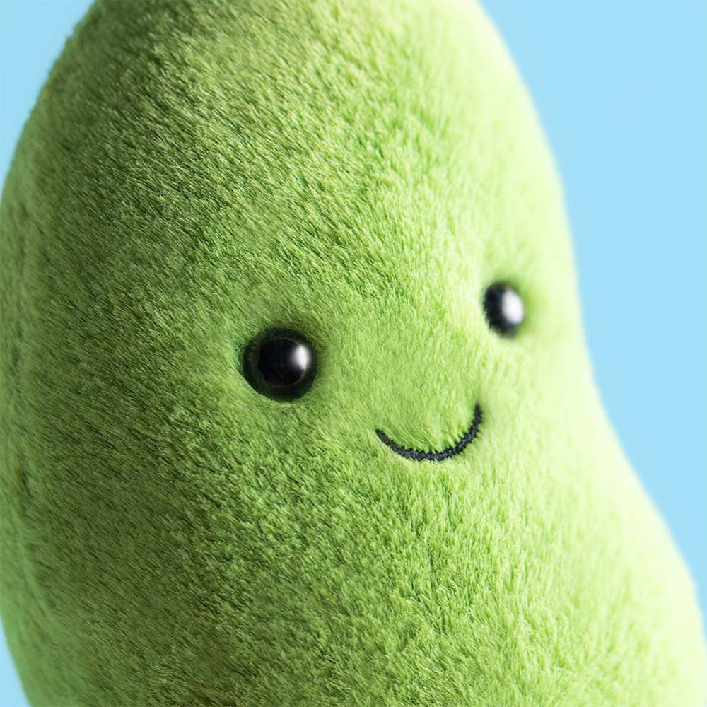 Peluche Jellycat Amuseables Edamame Soyella de lado | jellycat-amuseables-edamame-soyella-lollakids