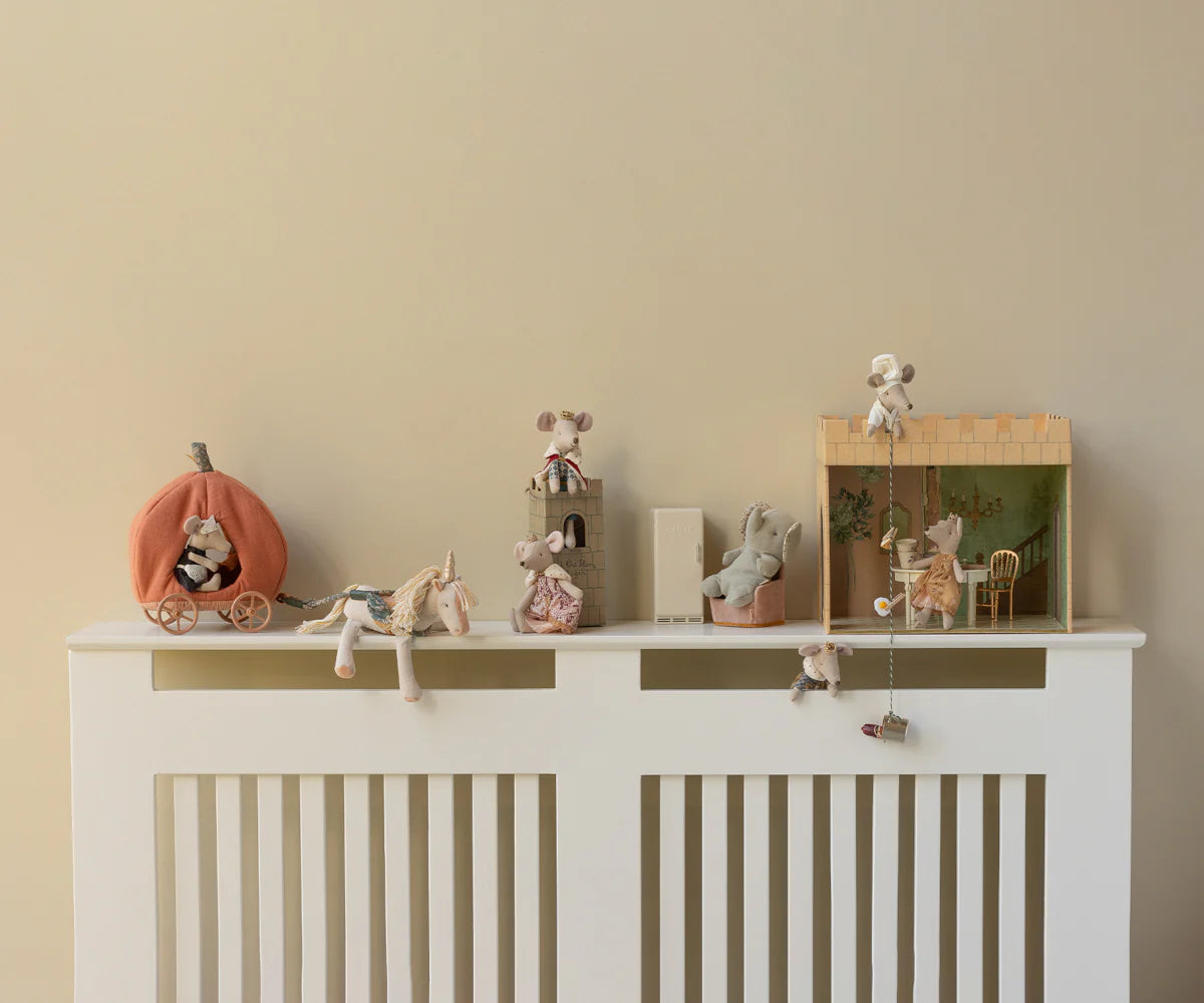 Ratinho Rei da Maileg perfeito para o Castelo Maileg | maileg-ratinho-rei-lollakids