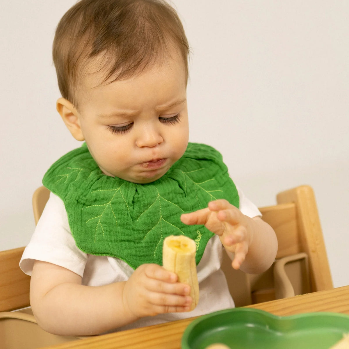Pormenor do Babete Kendall a Couve Oli & Carol | oli-carol-babete-couve-lollakids