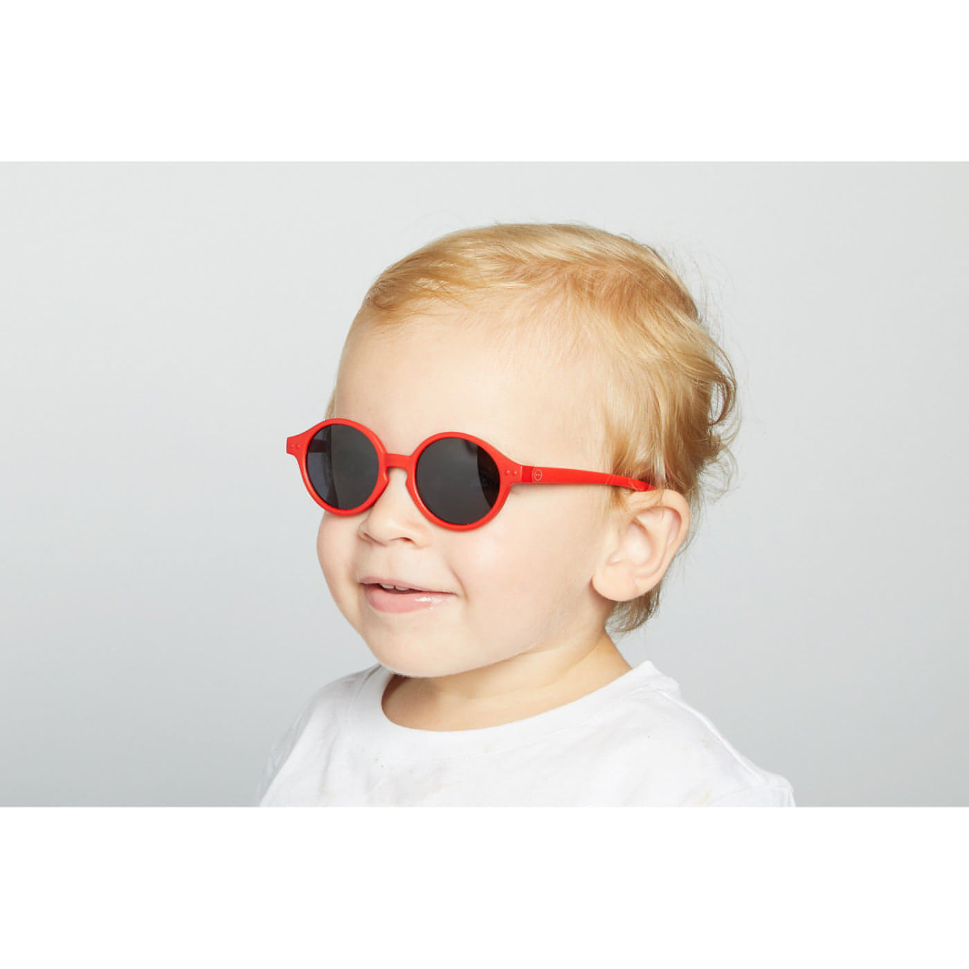 Óculos de Sol vermelhos para crianças dos 9 aos 36 meses