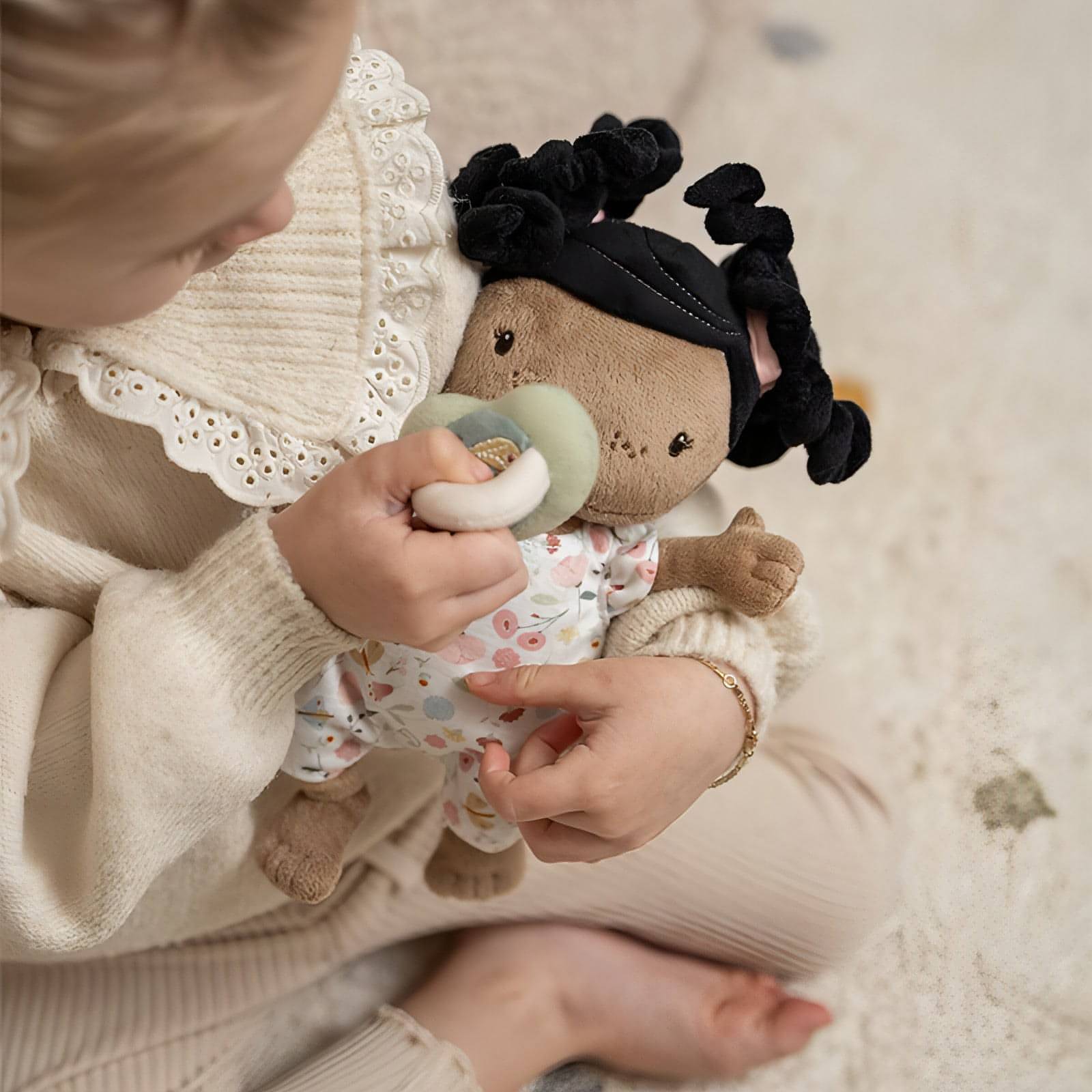 Baby Evi com Alcofa Flowers & Butterflies da Little Dutch