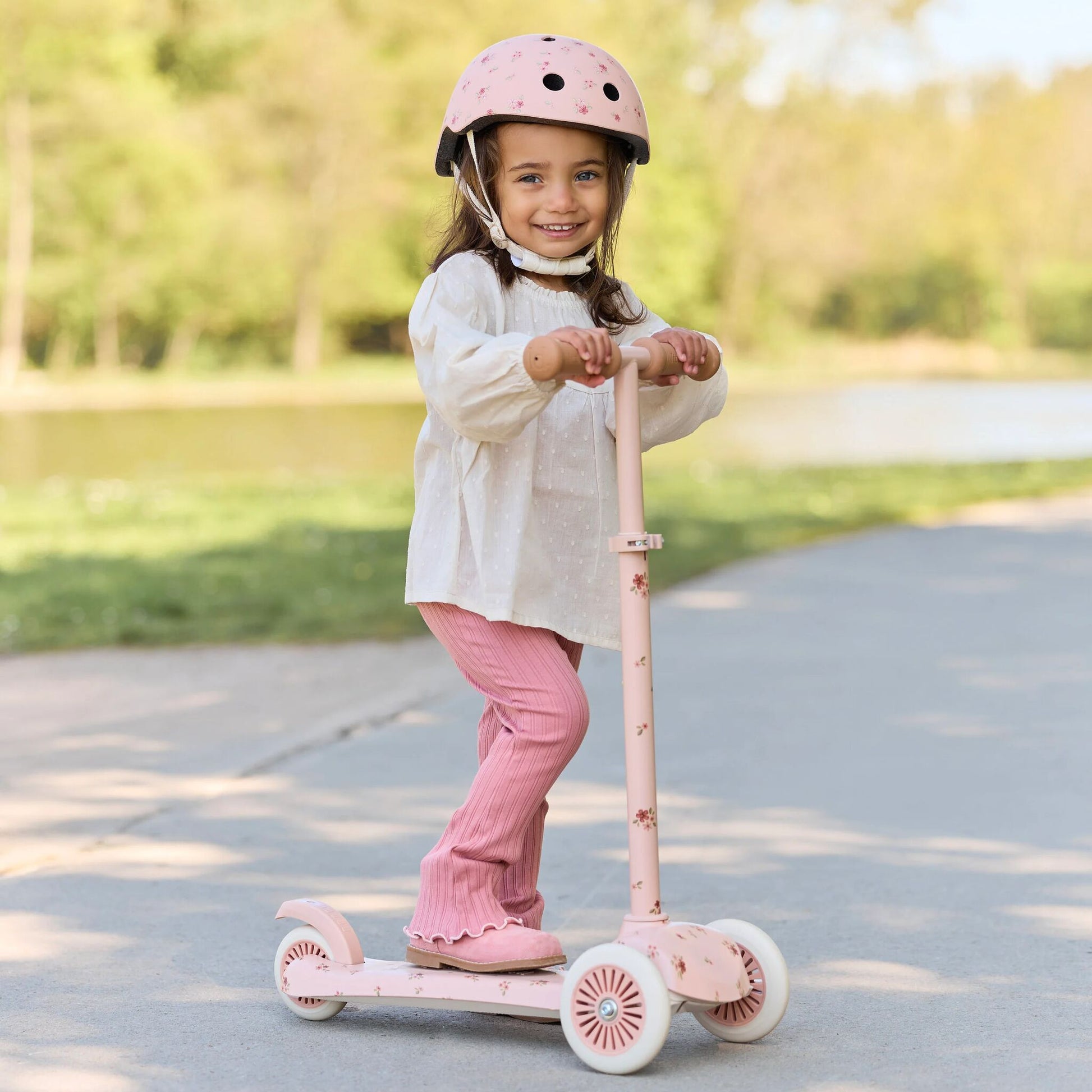 Trotinete Triciclo Little Dutch coleção rosa