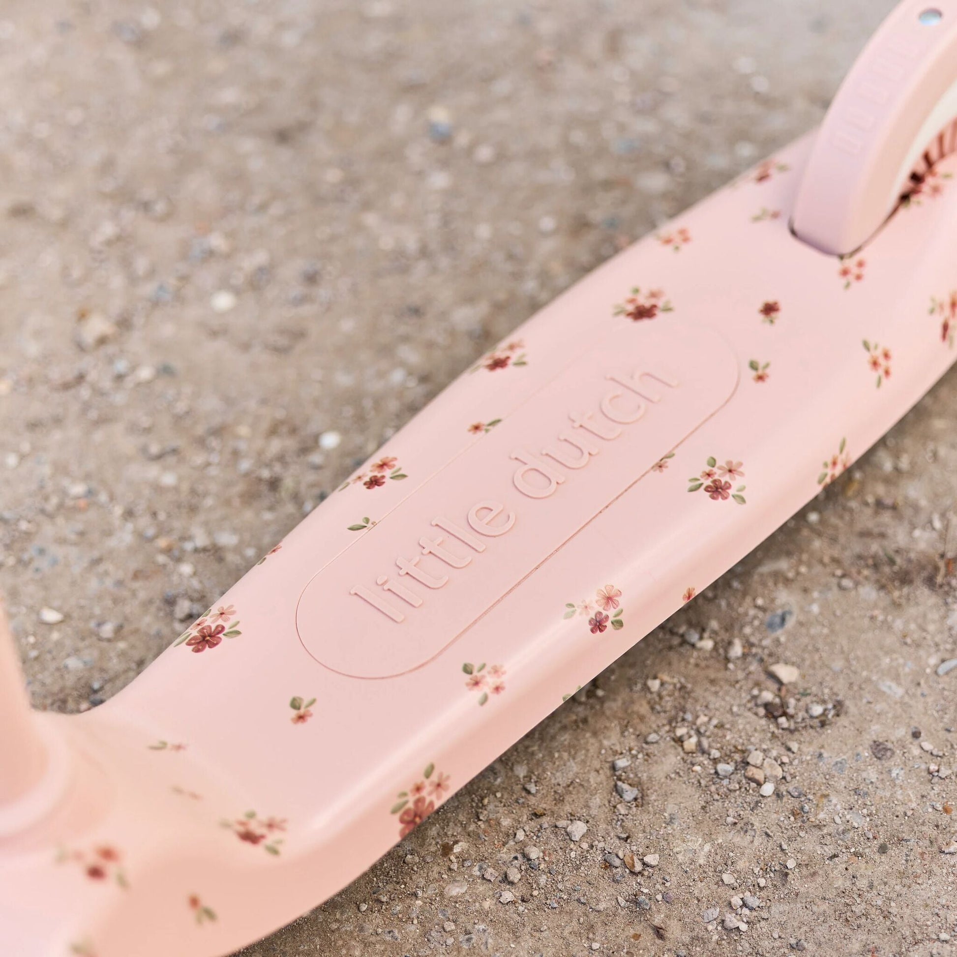 Trotinete Triciclo Rosa Little Dutch