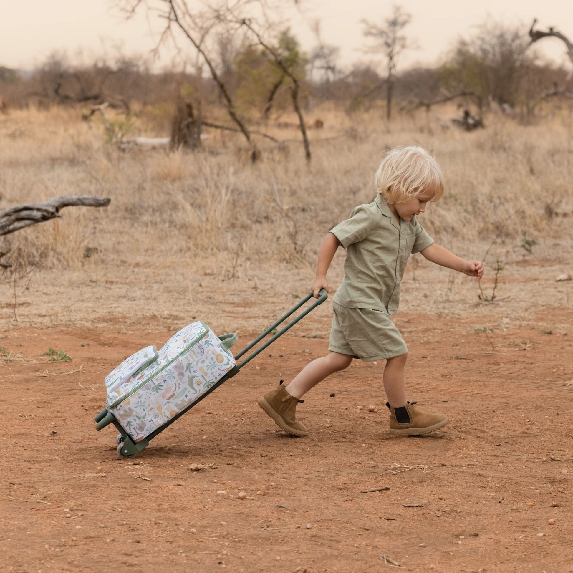 Mala de Viagem Safari Friends Little Dutch aberta