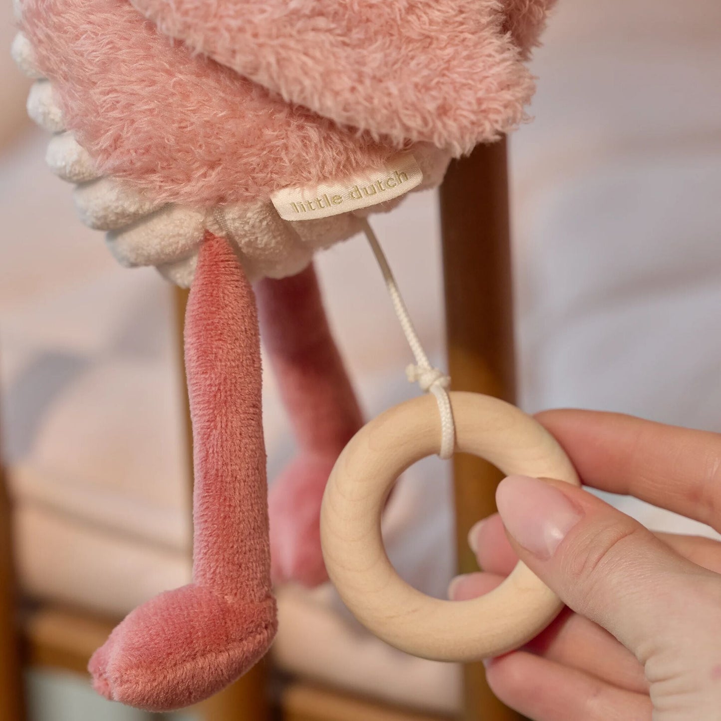 Caixa de Música Flamingo Rosa Little Dutch quarto bebé