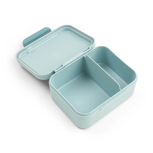 Lancheira infantil com palitos incluídos Tiny Farm Sand Done by Deer | done-by-deer-mini-lunchbox-tiny-farm-palitos-lollakids