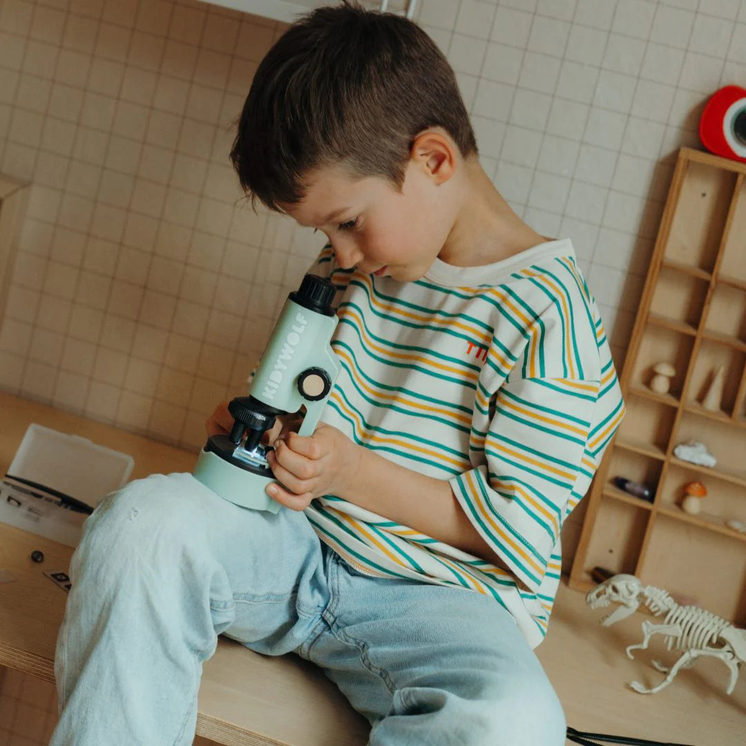 Microscópio Portátil para Jovens Exploradores da kidywolf