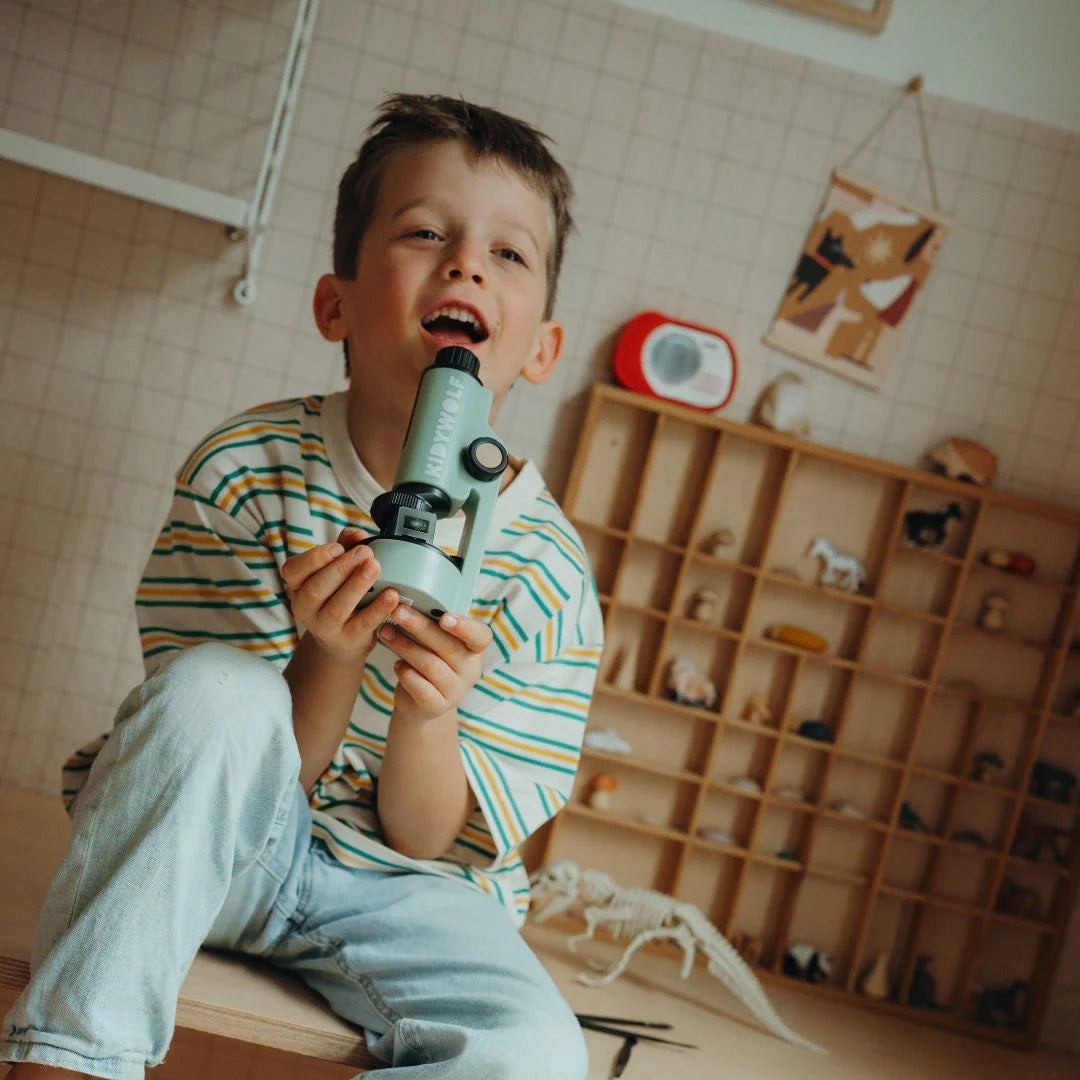 Microscópio Portátil para Jovens Exploradores da kidywolf