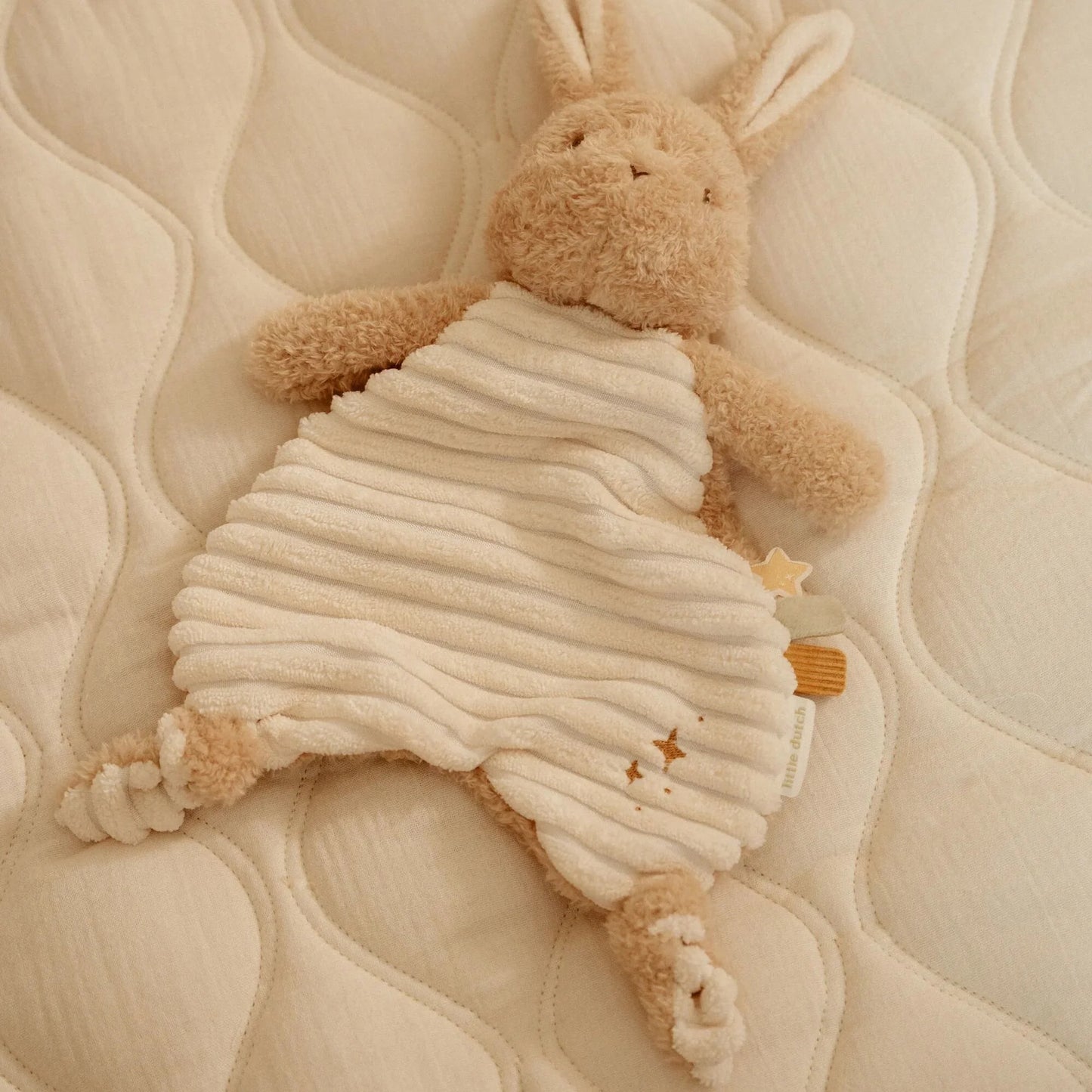 Doudou Newborn Naturals Bege – Conforto para Recém-nascido