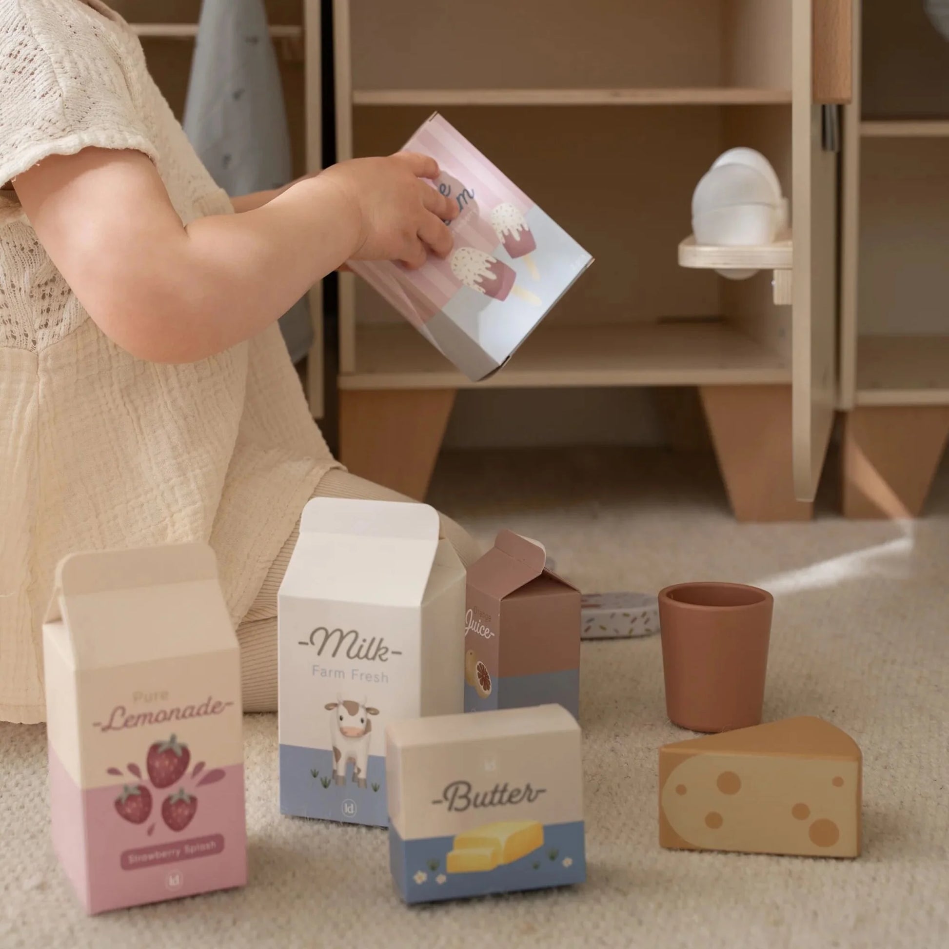 Frigorífico de Madeira Essentials – Edição Limitada | Lolla Kids
