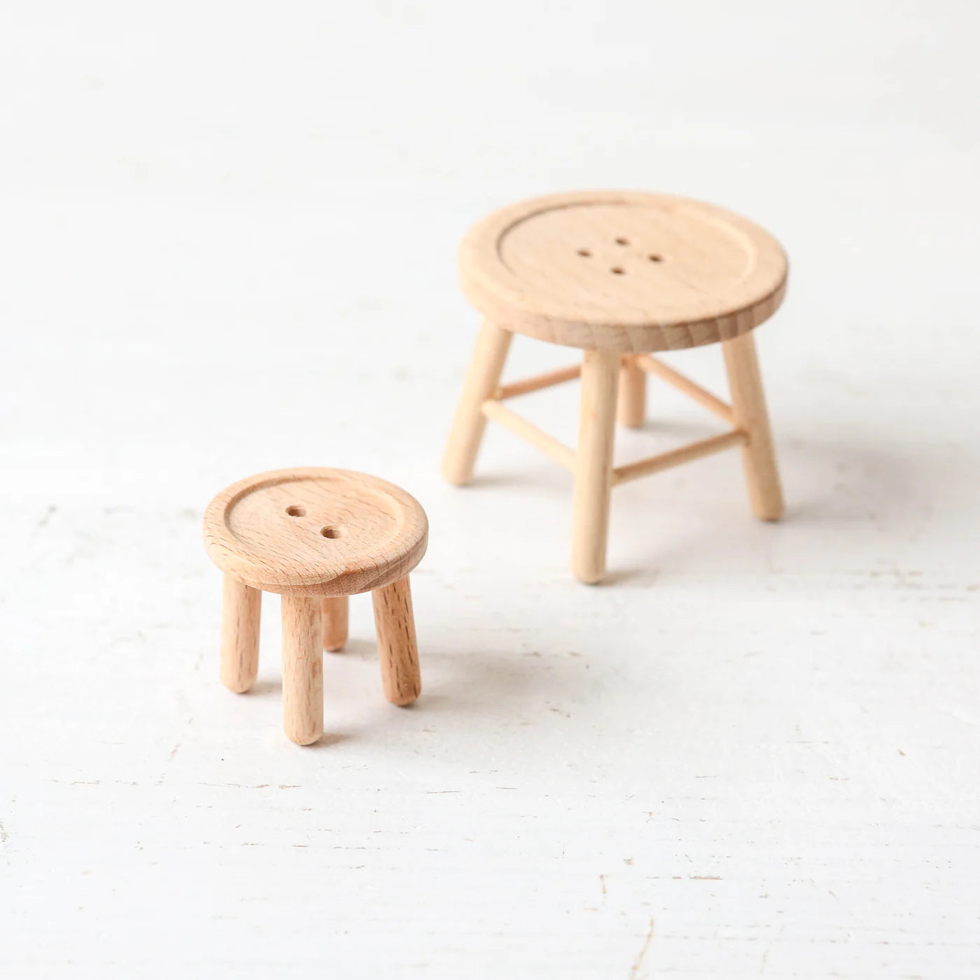 🪑 Conjunto de Mesa e Banco, Rato – Maileg