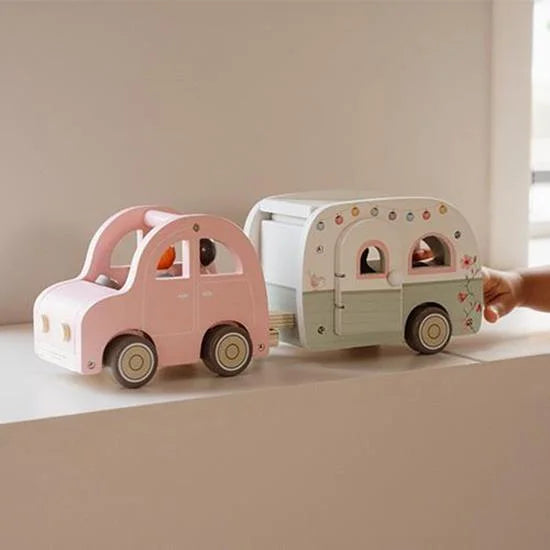 Carro com Caravana da Little Dutch