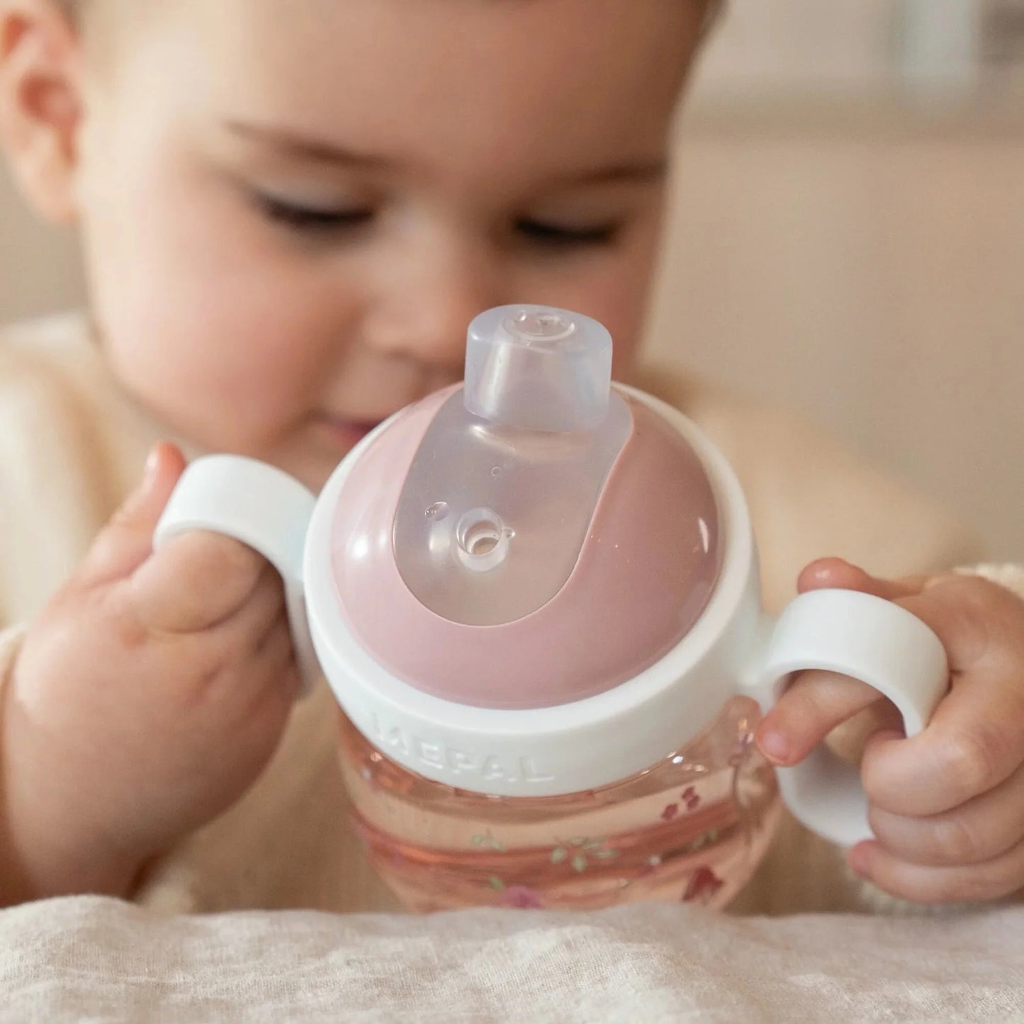 Mepal Mio Antileak Spout Cup 200 ml Fairy Garden (Little Dutch) – Copo com Bico Anti-Fugas