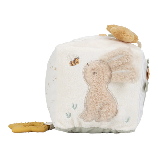 Activity Cube – Beige – Newborn Naturals