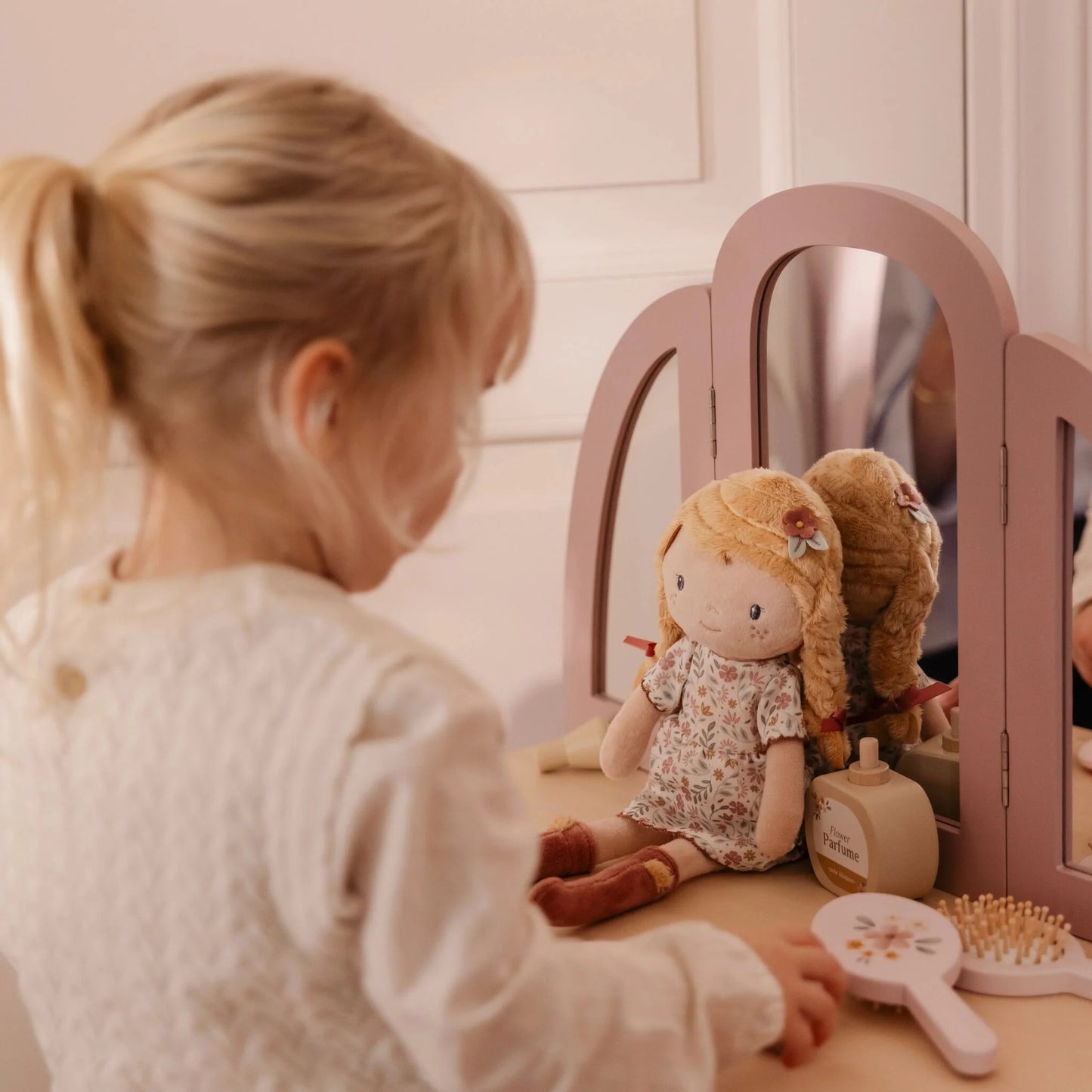 Boneca Julia Little Dutch 35 cm peluche