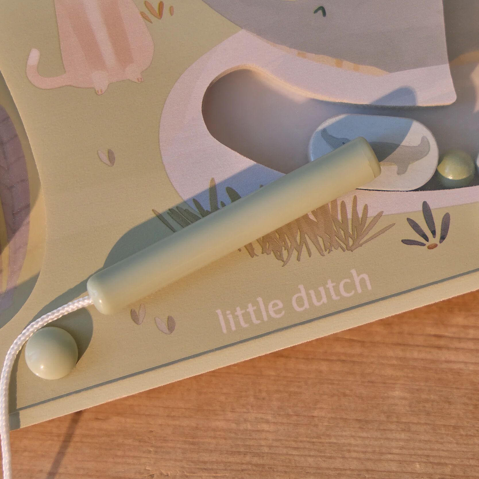 Embalagem do labirinto magnético Safari Friends | little-dutch-labirinto-magnetico-safari-friends-lollakids
