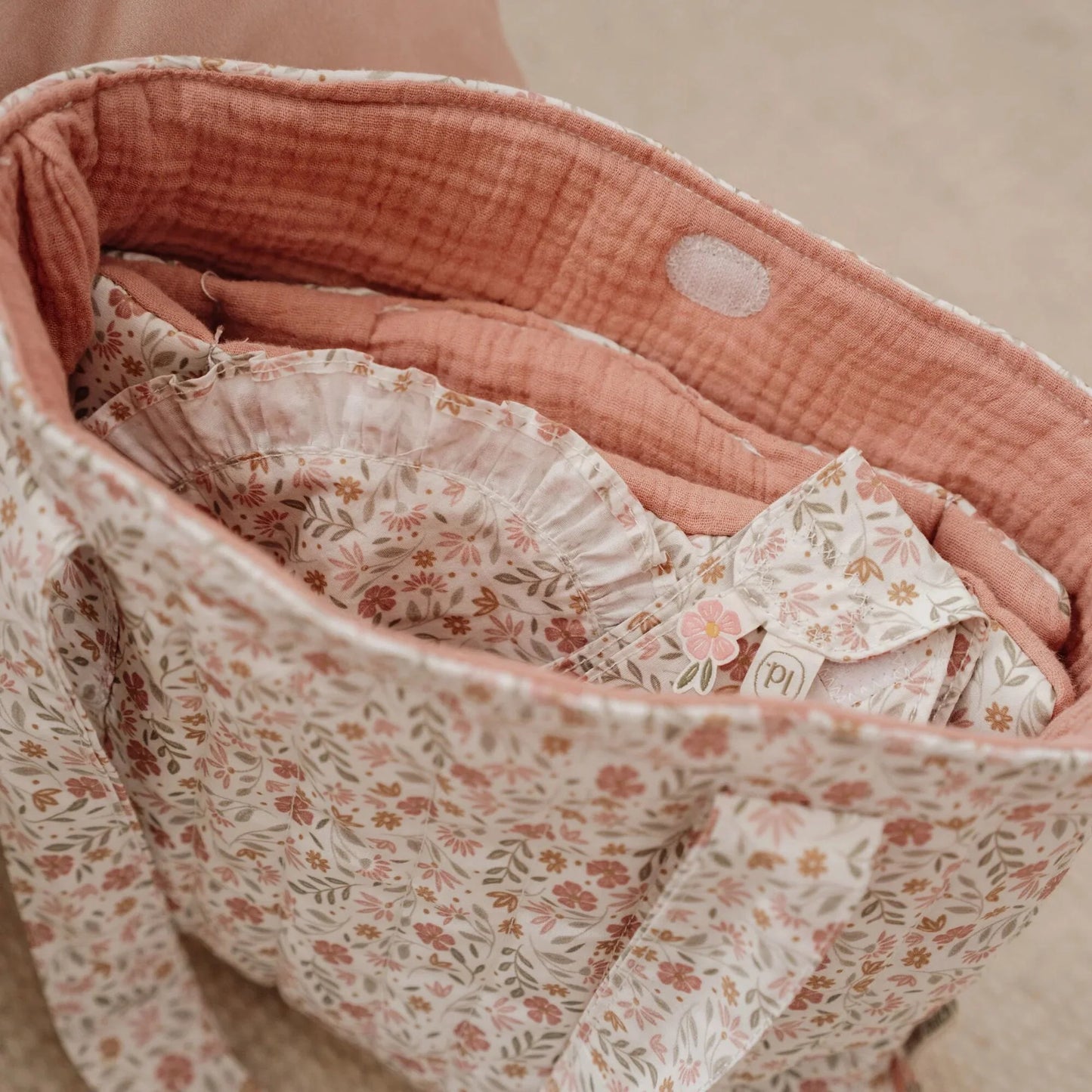 Little Dutch Mala de Fraldas para Bonecas – Soft Flowers (Essentials) | 3+ | LD4589