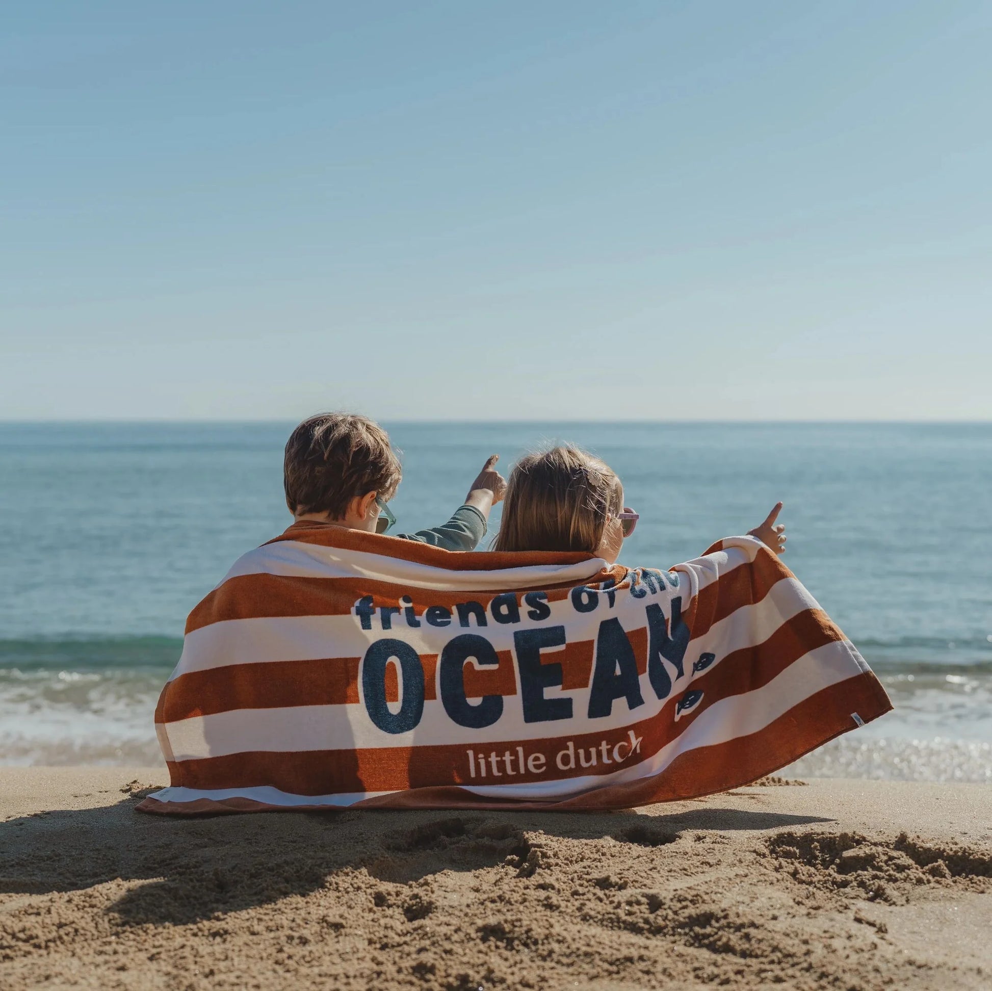 Toalha de Praia Infantil Ocean World Brown Stripes 60x120 Algodão Orgânico
