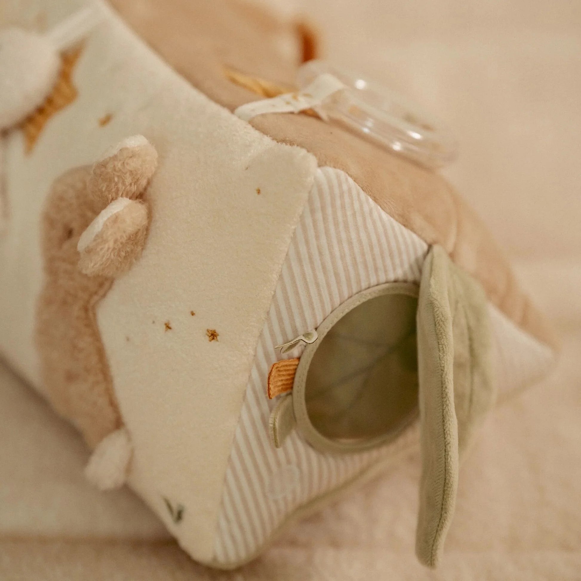 Little Dutch Triângulo de Atividades – Newborn Naturals 
