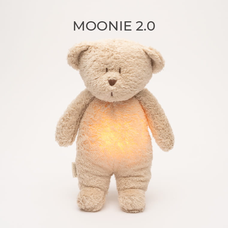 MOONIE 2.0 – Ursinho Orgânico com Luz, Som e Detetor de Choro | Lolla Kids