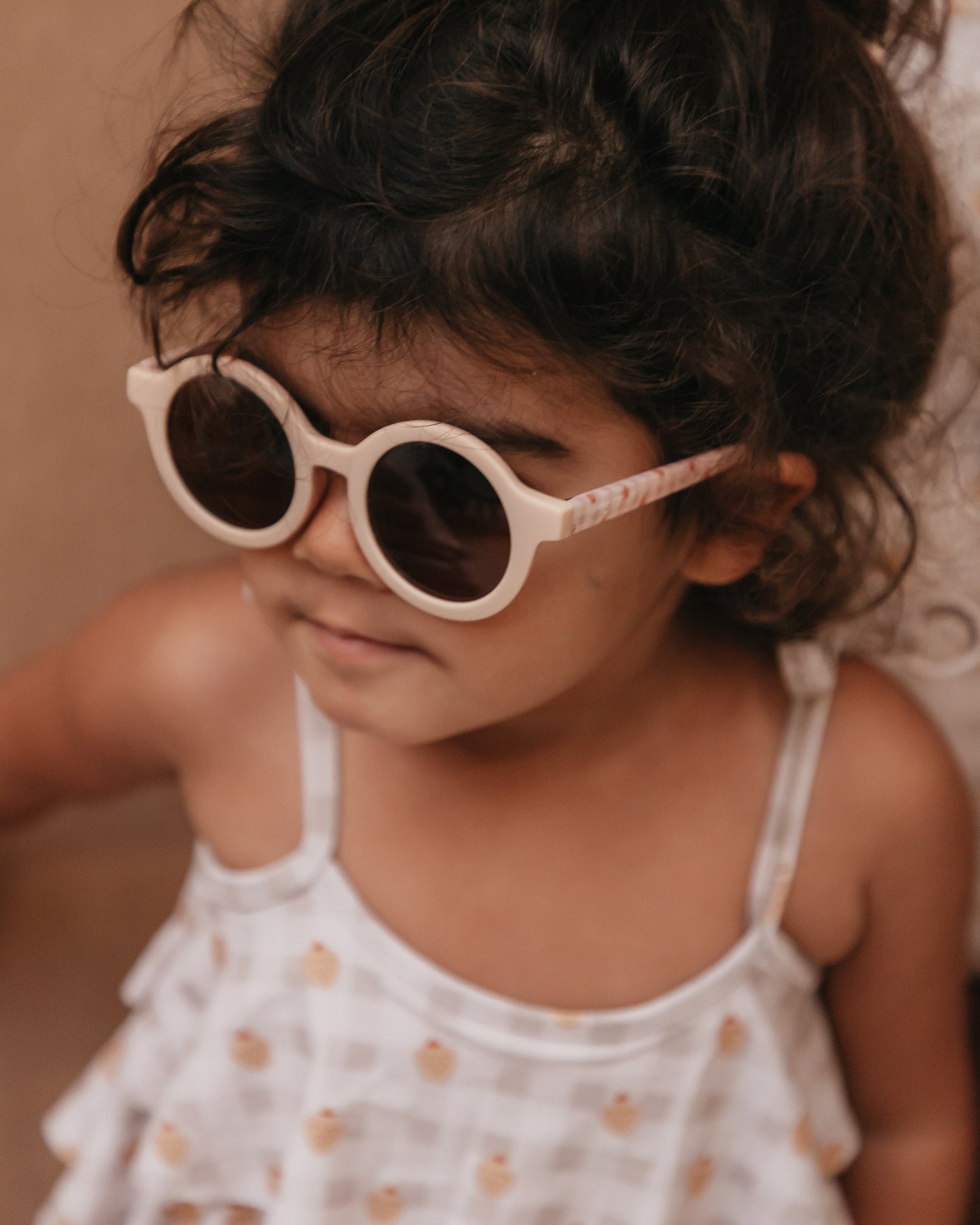 Óculos de Sol Silicone Criança Cute Strawberries da Mrs Ertha