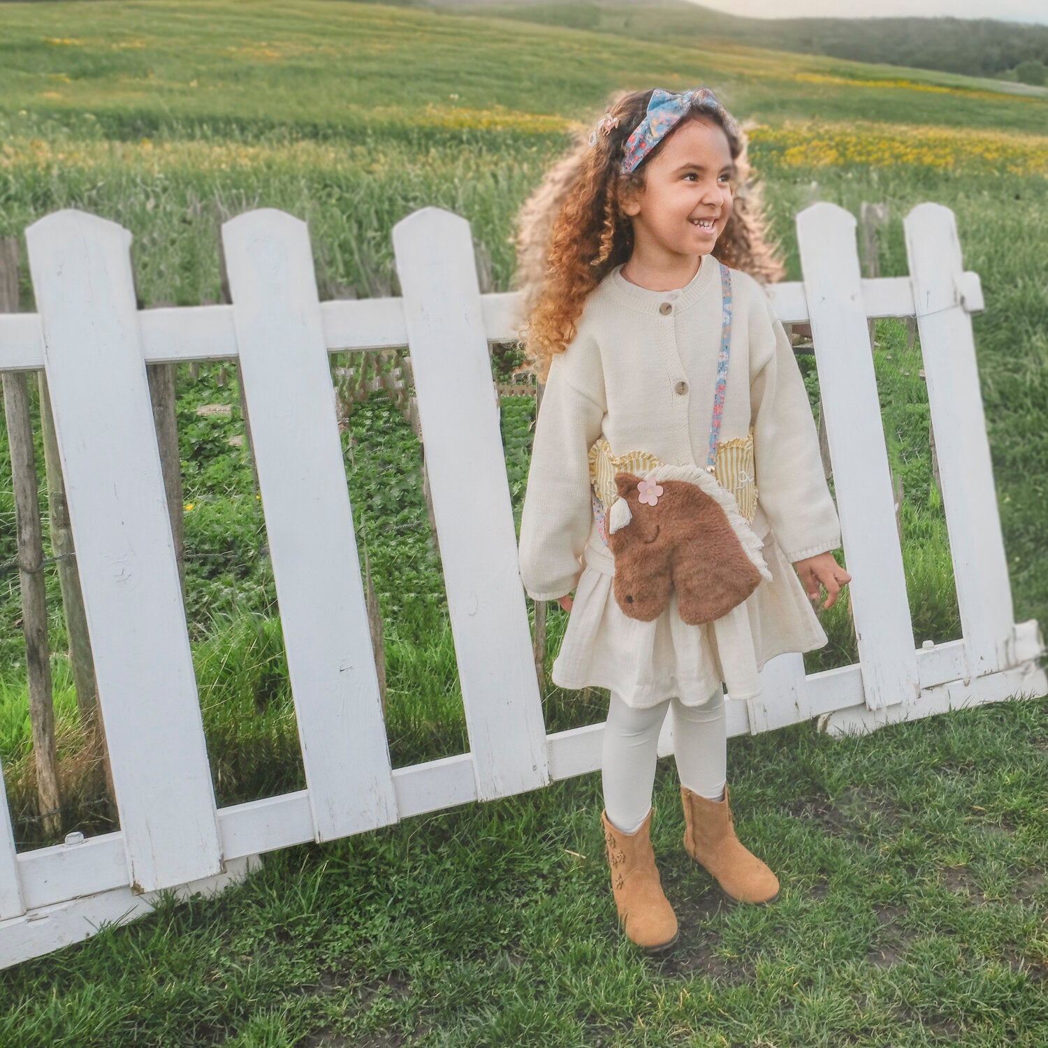 Peggy Pony Bag – Bolsa Infantil Pónei em Pêlo Suave com Alça Ajustável