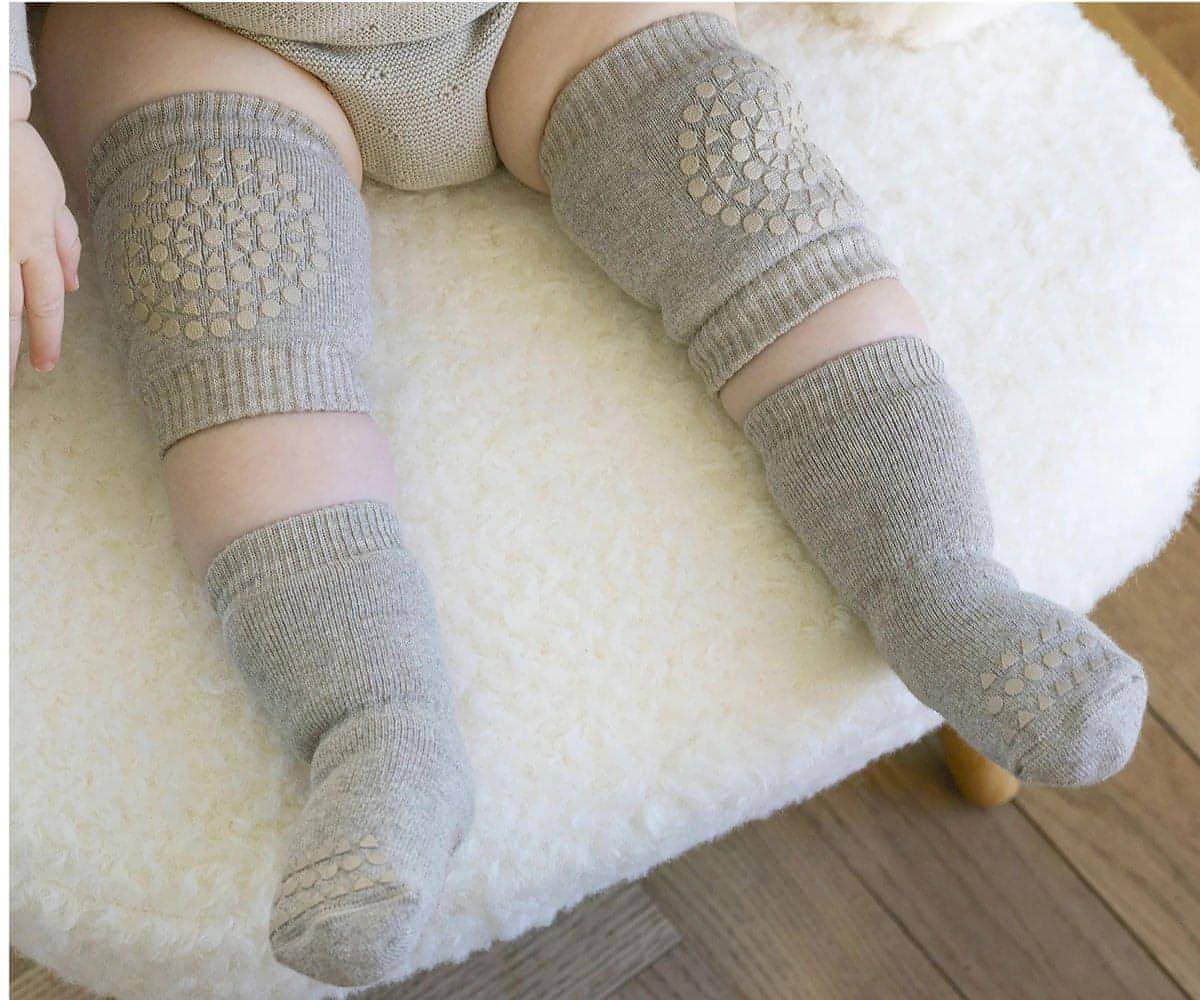 Sand Crawling Knee Pads