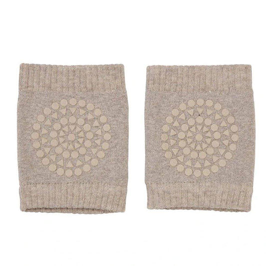 Sand Crawling Knee Pads